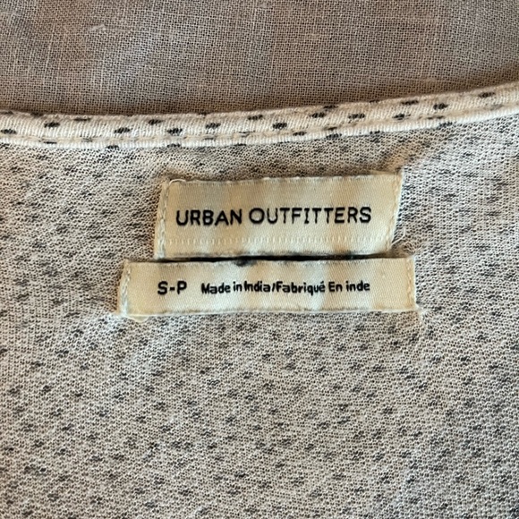 Urban Outfitters Long Sleeve Cropped Blouse - Picture 2 of 4